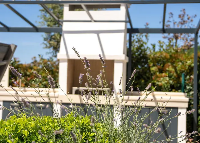 Anni Вилла Пореч